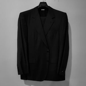 Brand New Brioni Men's Suit w Original Garment Bag
